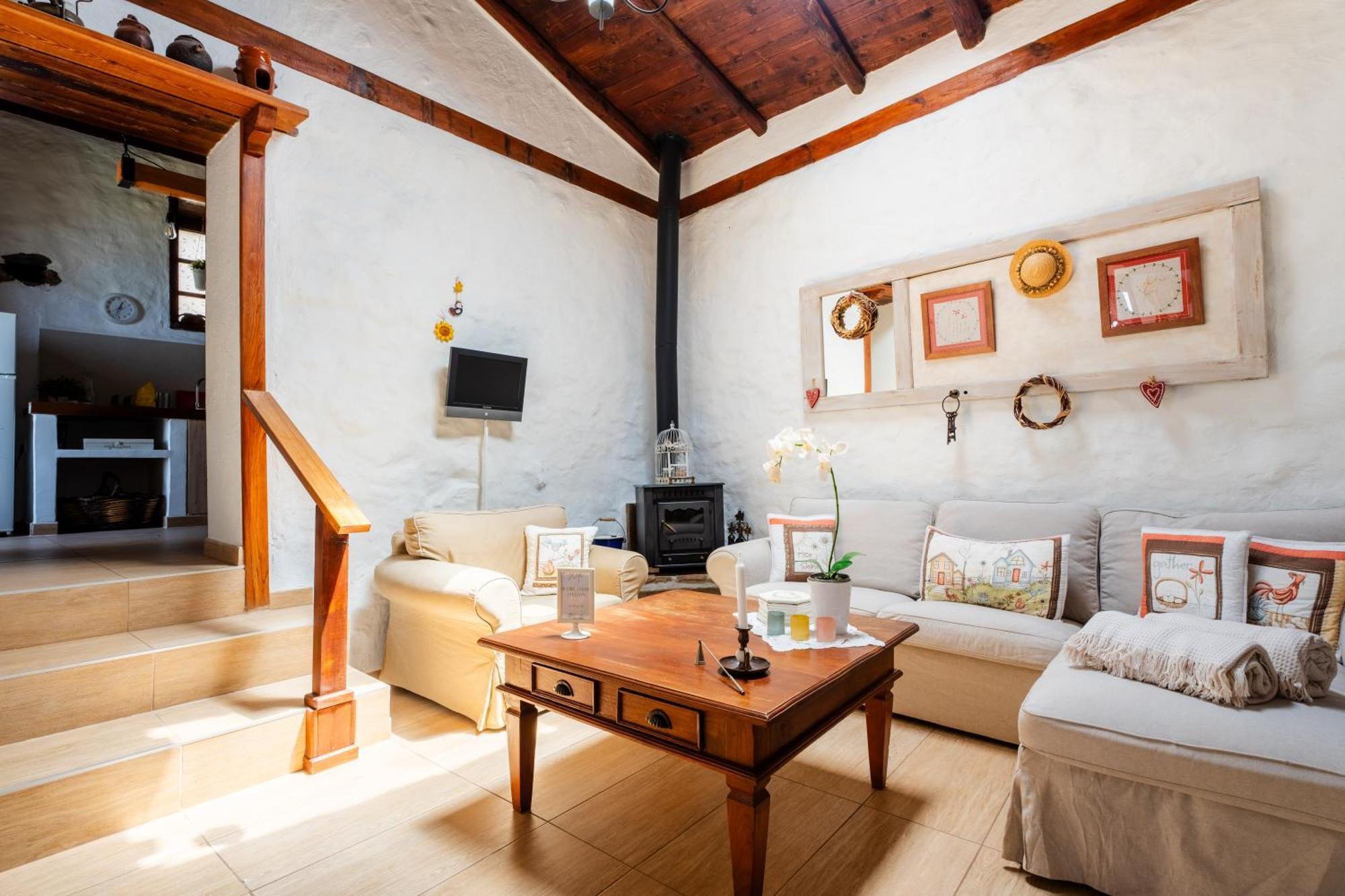 أذيخي Casa Rural Tajona & Granero المظهر الخارجي الصورة