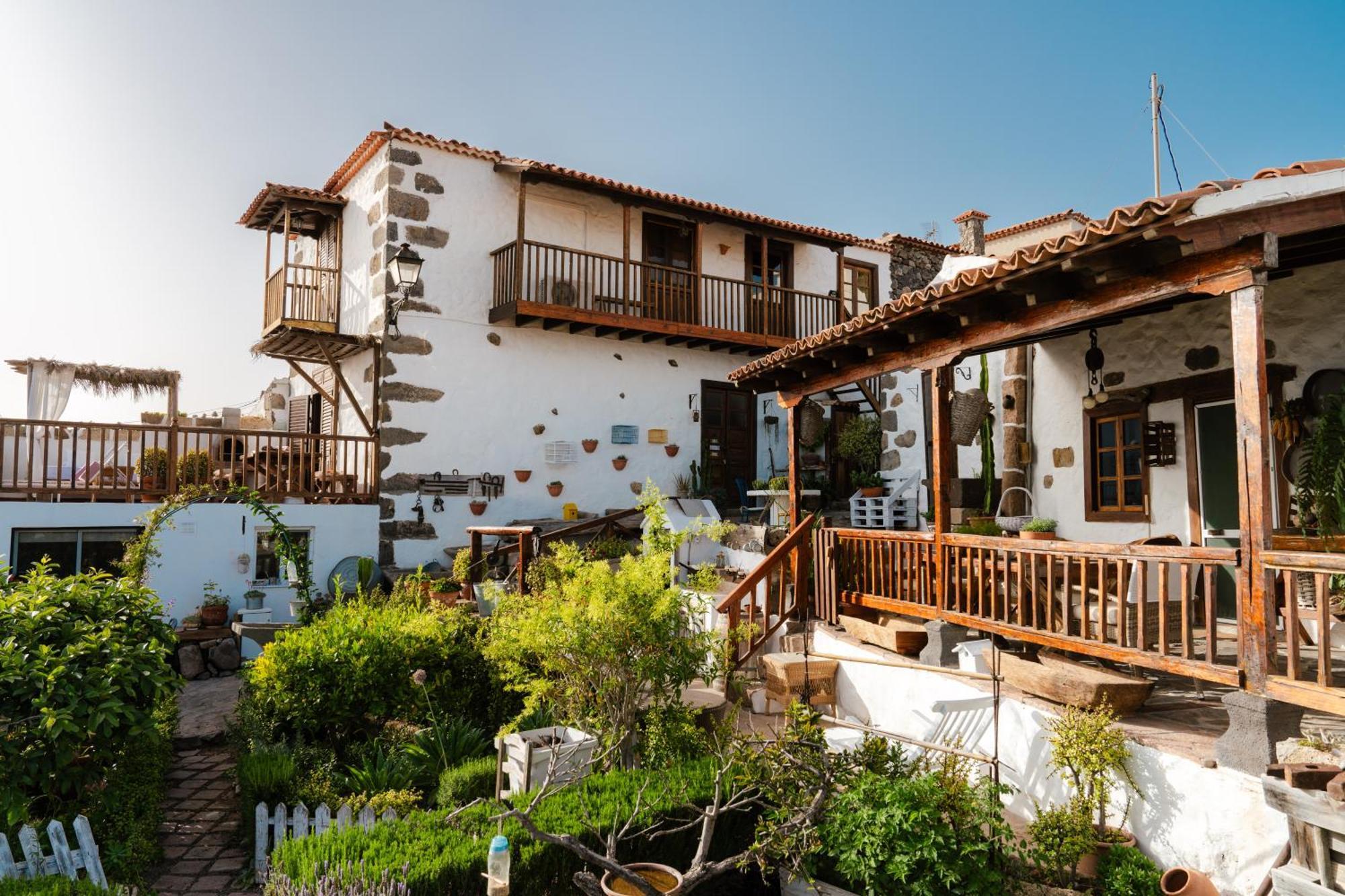 أذيخي Casa Rural Tajona & Granero المظهر الخارجي الصورة