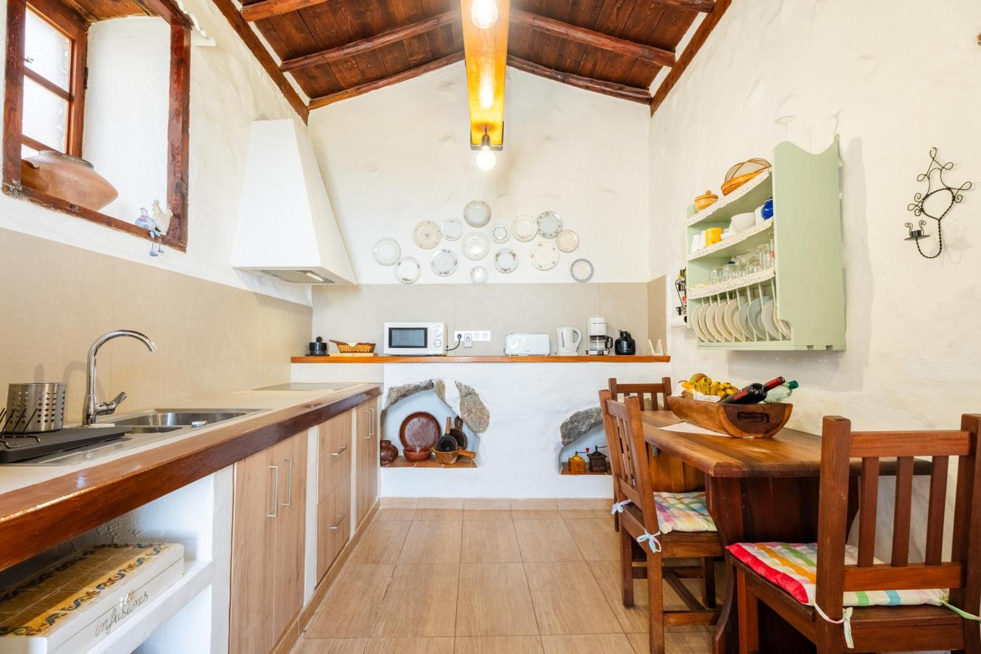 أذيخي Casa Rural Tajona & Granero المظهر الخارجي الصورة